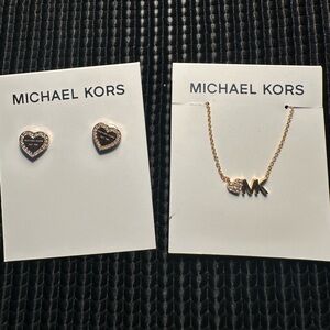🆕Michael Kors Gold Jewelry Set